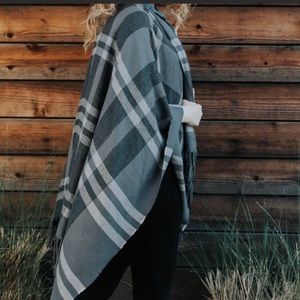 SiiZu ethically made shawl. EUC